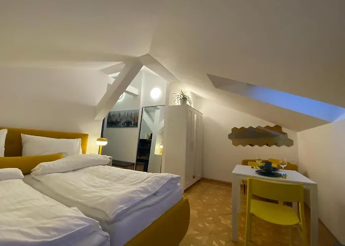 Апартаменты Small But Charming-yellow